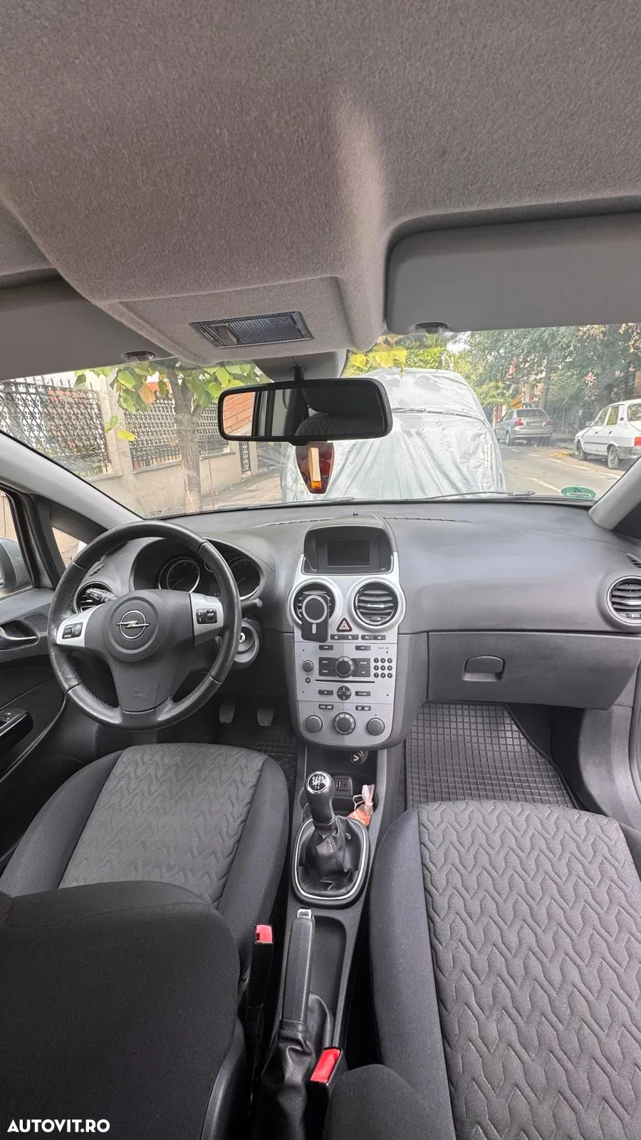 Opel Corsa 1.4 16V Active - 7
