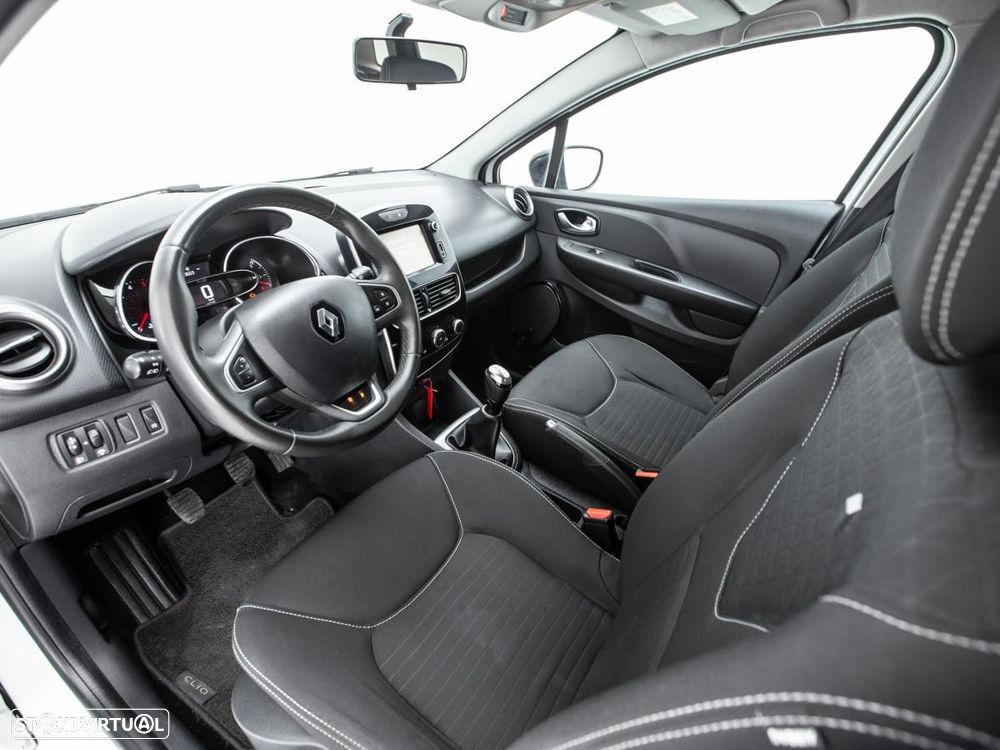 Renault Clio Sport Tourer 1.5 dCi Limited — fotografia 6