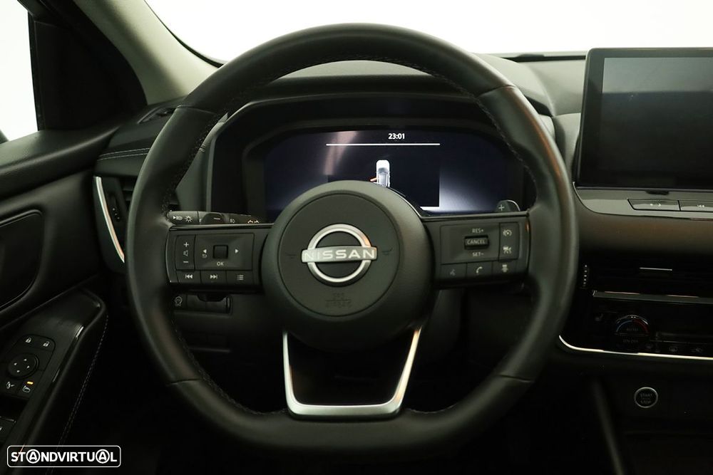 Nissan Qashqai 1.3 DIG-T N-Connecta LED Xtronic - 12