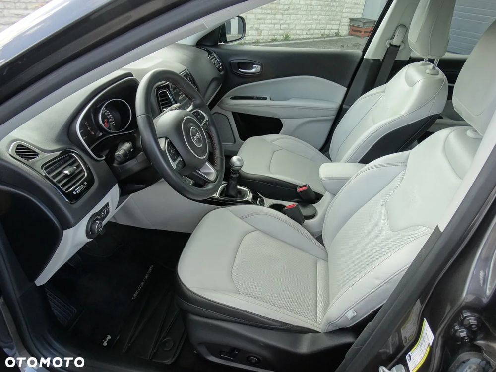 Jeep Compass 1.4 MultiAir Limited - 14