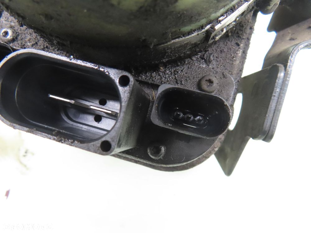 POMPA WSPOMAGANIA SEAT IBIZA III (6L1) 6Q0423371 - 3