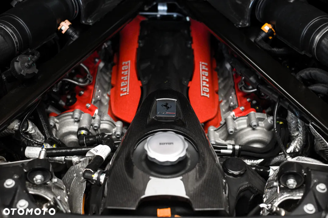 Ferrari SF90 Stradale - 14