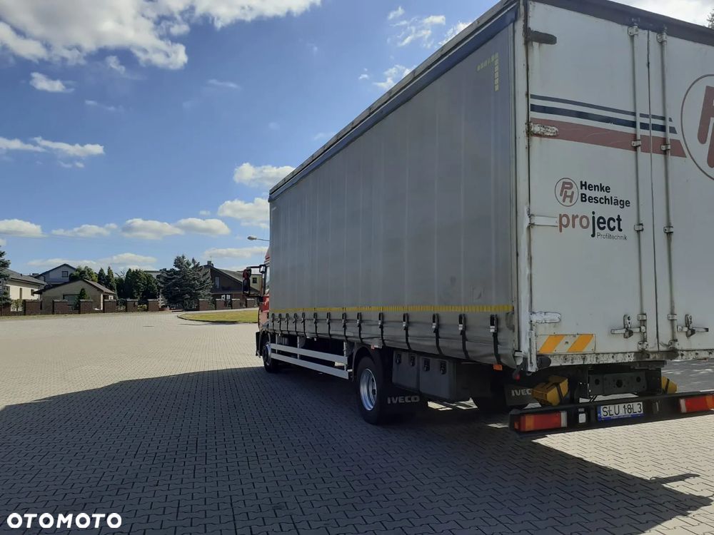 Iveco EUROCARGO 120E22 - 4