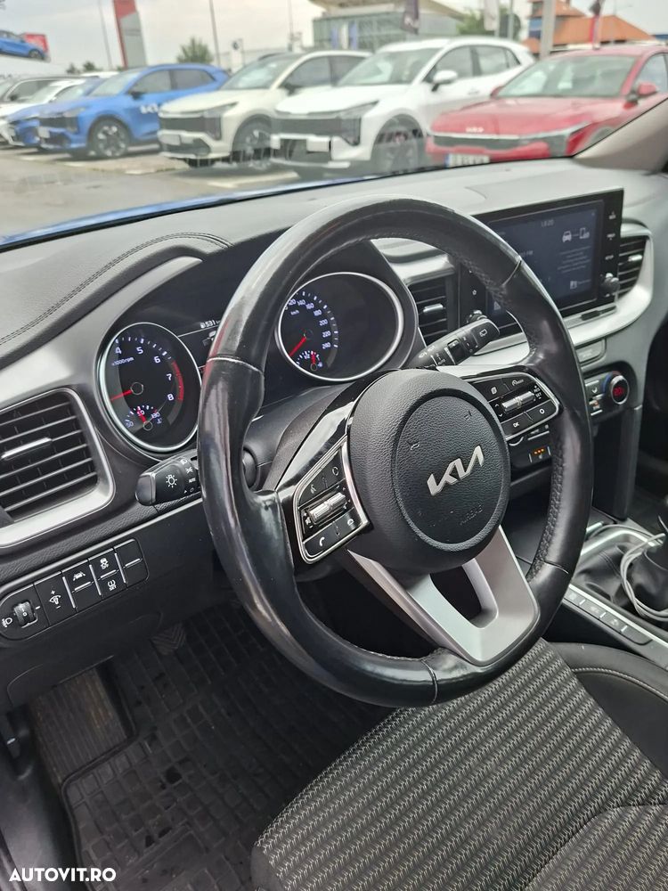 Kia XCeed 1.5 T-GDI 6MT City - 13