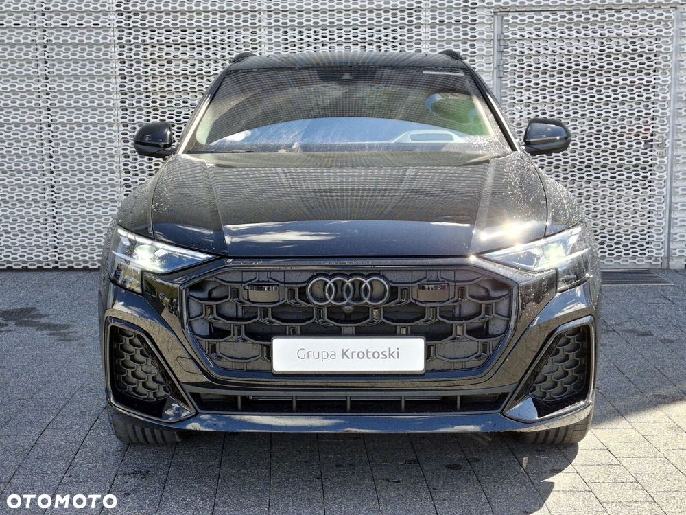 Audi Q8 - 8