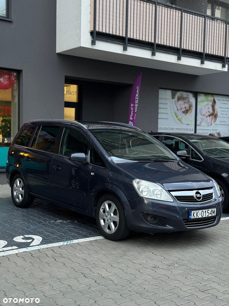 Opel Zafira 1.8 Cosmo - 5