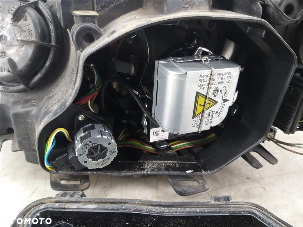 Reflektor lampa przód prawa BMW 5 E60 E61 12872400 SKRĘTNA PRZETWORNICA - 10