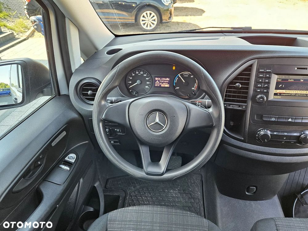 Mercedes-Benz eVito 111 L2 - 10