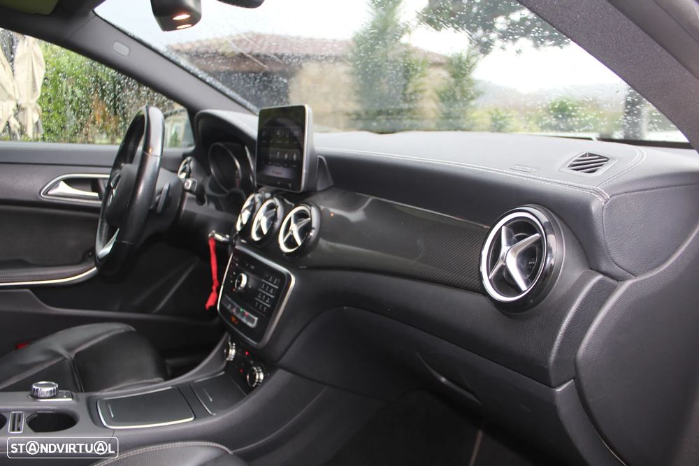 Mercedes-Benz CLA 200 d Shooting Brake AMG Line Aut. - 26