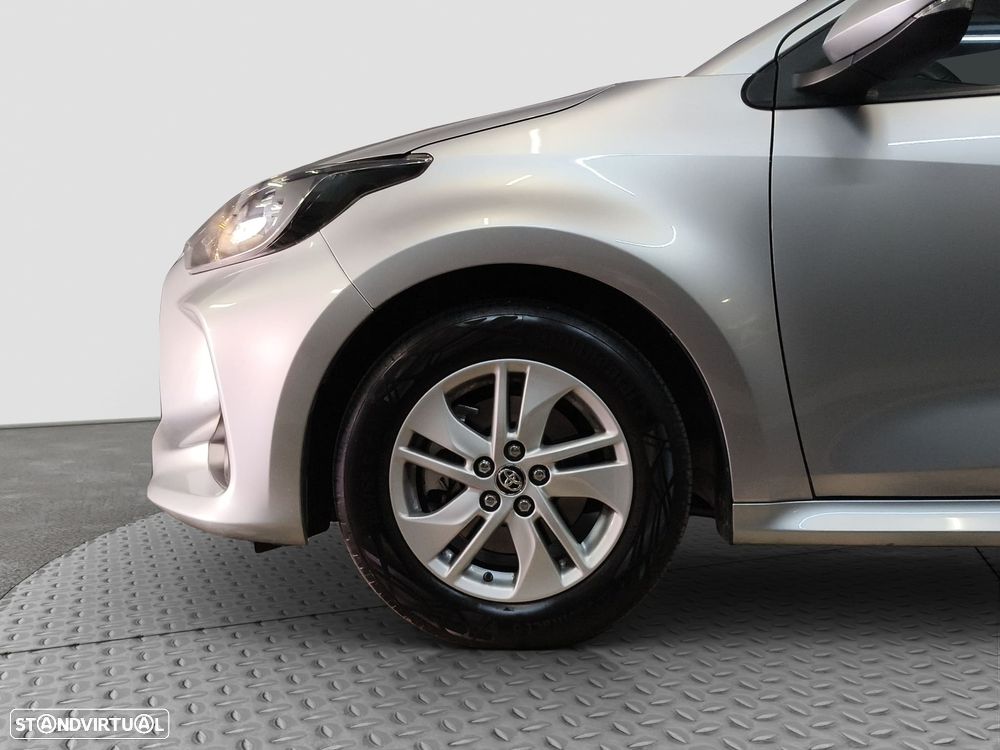Toyota Yaris 1.5 HDF Comfort Plus - 36