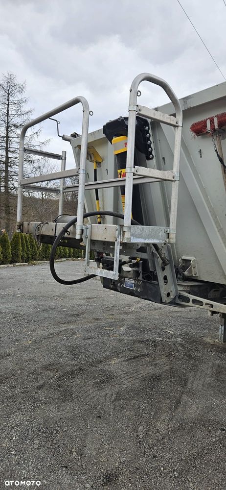 Zaslaw ZASŁAW D-653A - 2