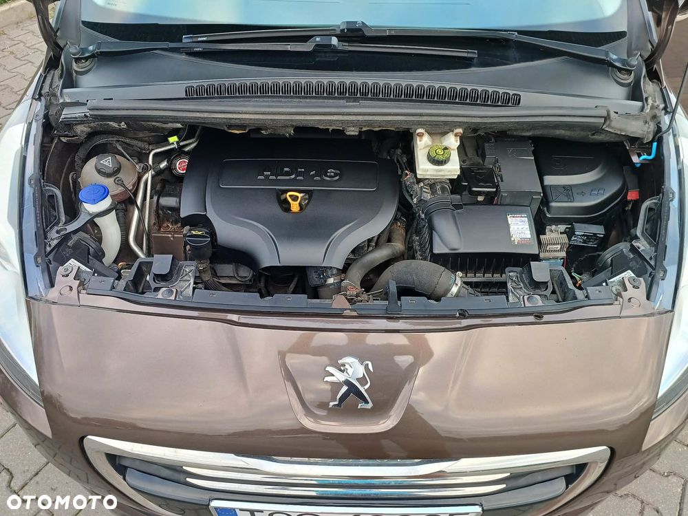 Peugeot 5008 HDI FAP 150 Style - 14