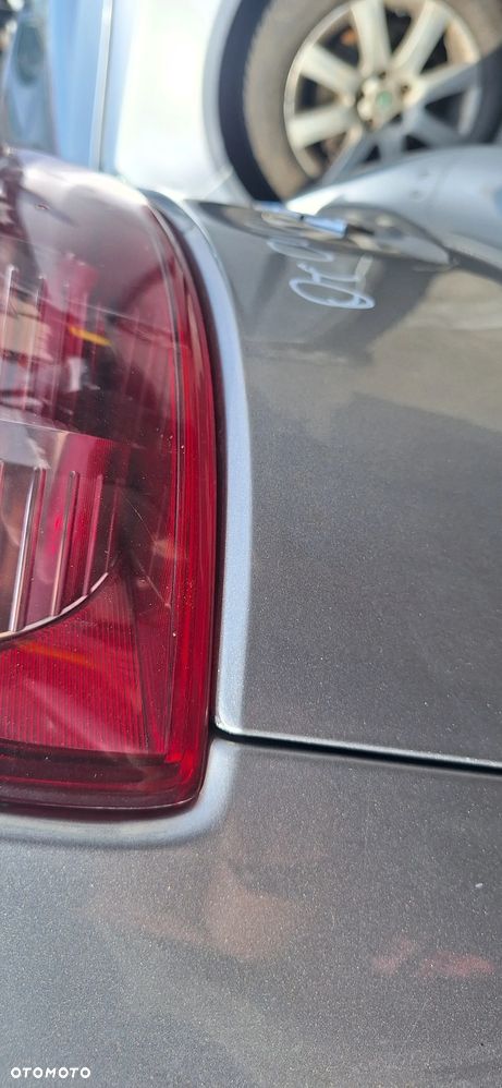 Alfa Romeo 159 Sedan  Zderzak Tył Tylny Pod Pdc Kod Lakieru 651 - 6