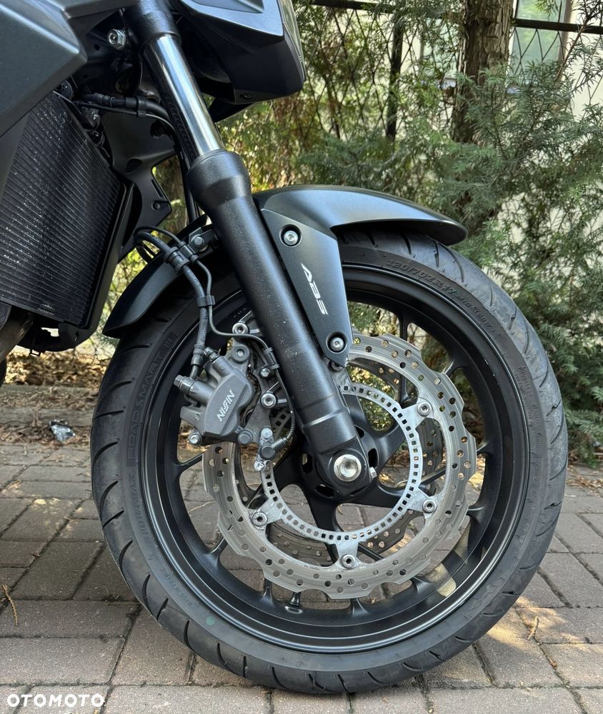 Honda CB - 3