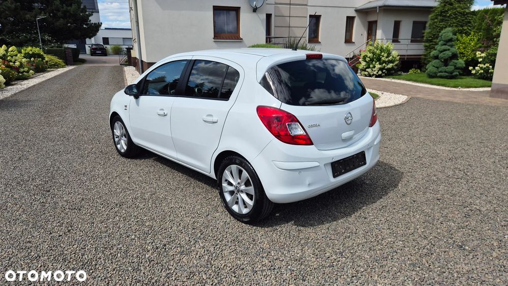 Opel Corsa 1.4 16V Active - 5