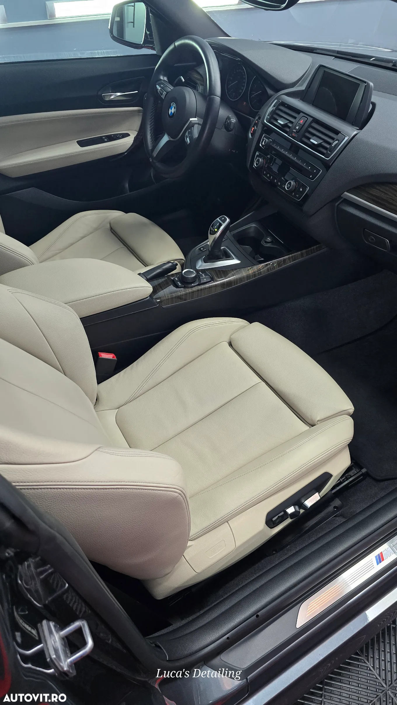 BMW M2 M240i xDrive AT - 16
