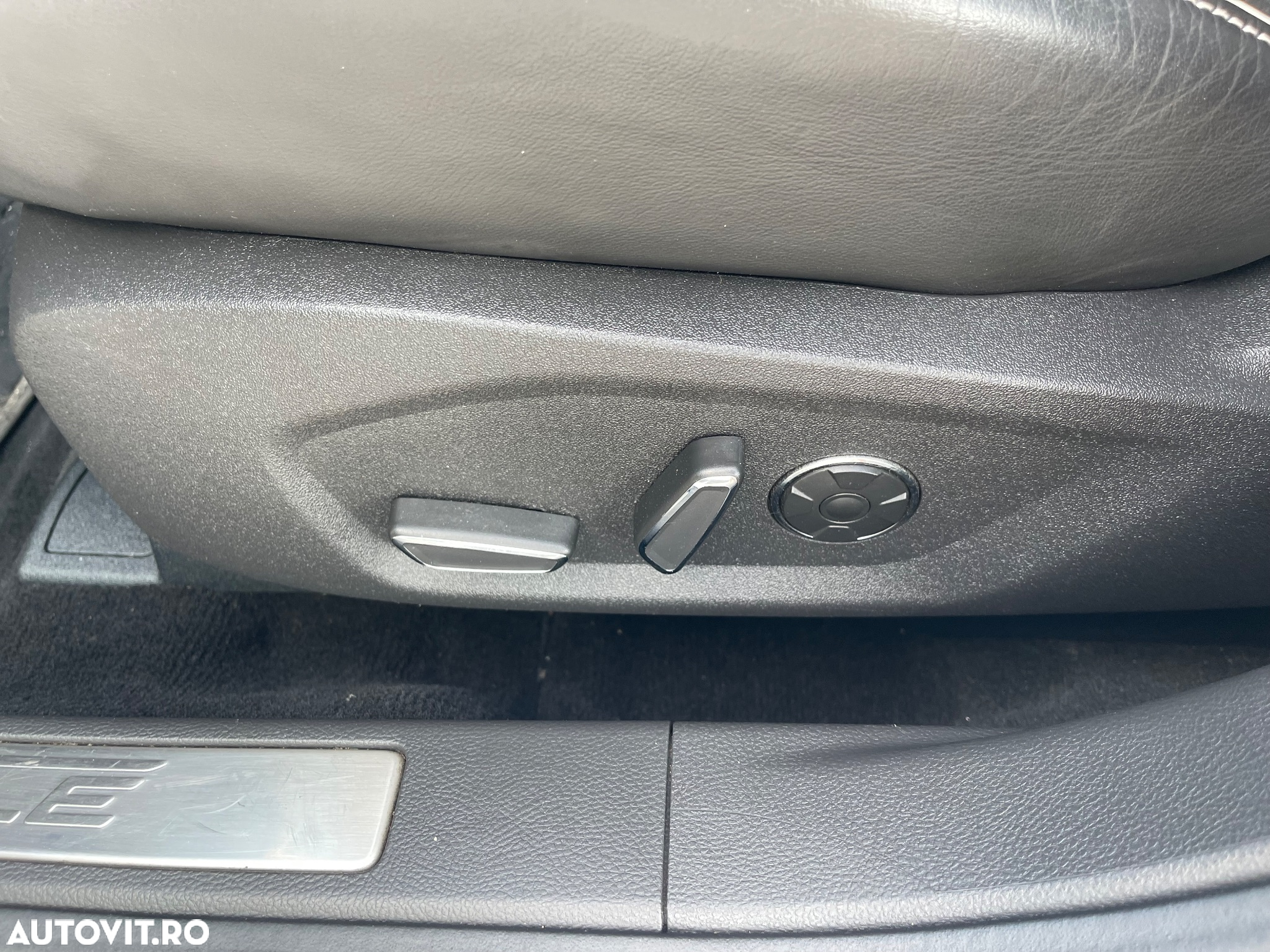 Ford Mondeo Vignale 2.0 Hybrid - 11