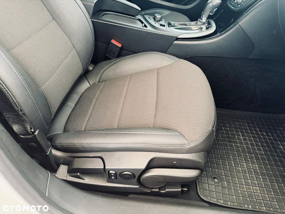 Opel Insignia 2.0 CDTI automatik Active - 35