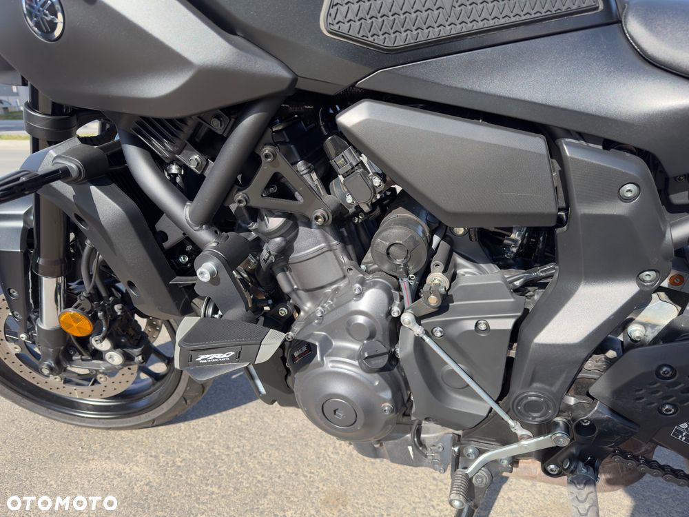 Yamaha MT - 13