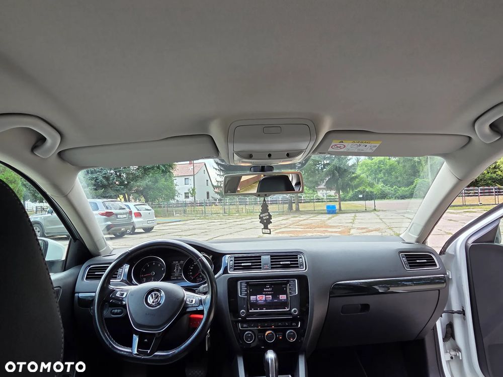 Volkswagen Jetta 1.4 TSI DSG BlueMotion Technology - 30
