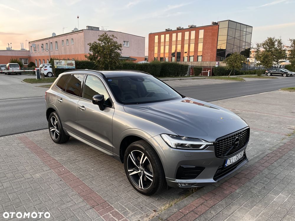 Volvo XC 60 D4 AWD R-Design - 4