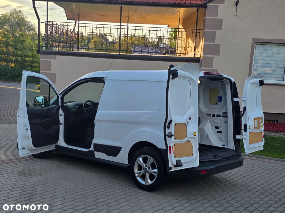 Ford Transit Connect - 15