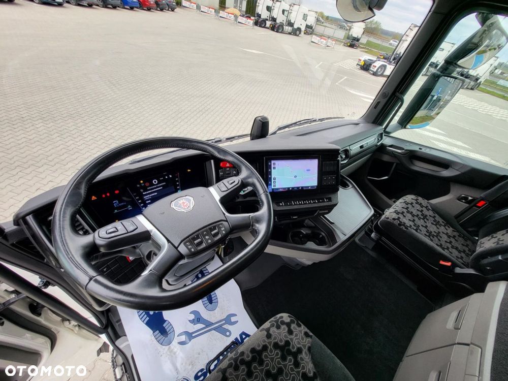 Scania S 460 A4x2EB Mega - 18