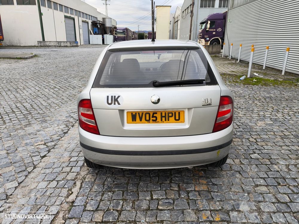 Skoda Fabia 1.2 HTP Classic - 6