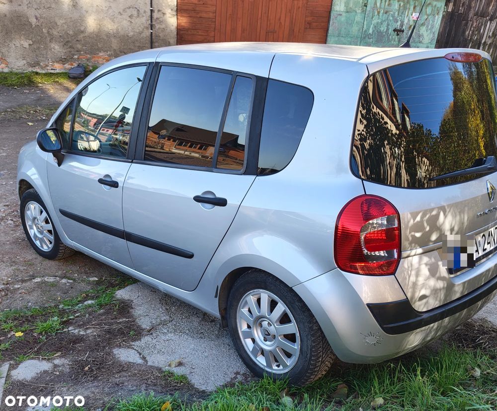 Renault Modus 2008 photo 2