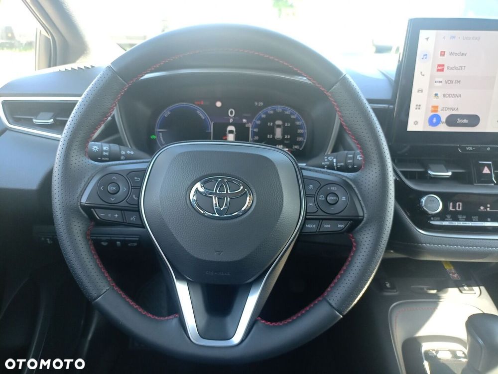 Toyota Corolla 1.8 Hybrid GR Sport Dynamic - 12
