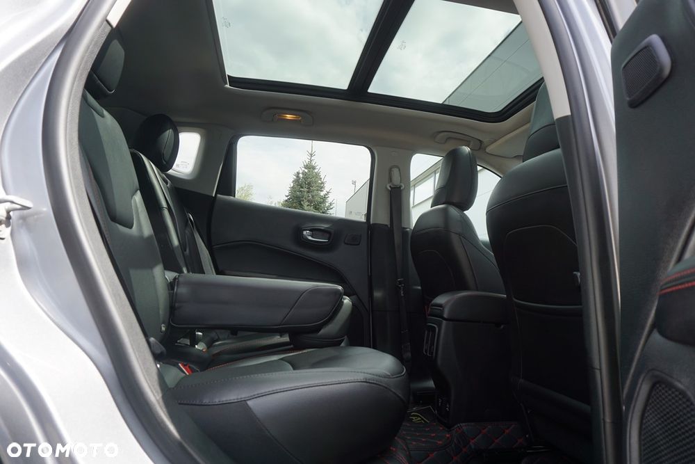Jeep Compass 2.0 MultiJet Active Drive Low Automatik Trailhawk - 36