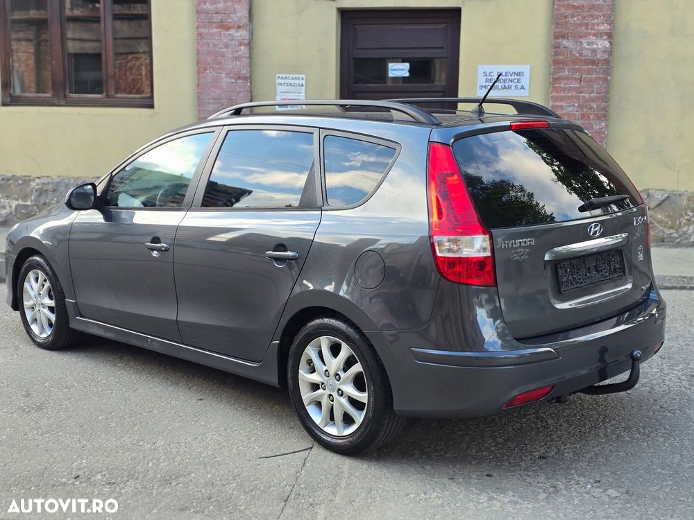 Hyundai i30 1.6 CRDI Style - 4