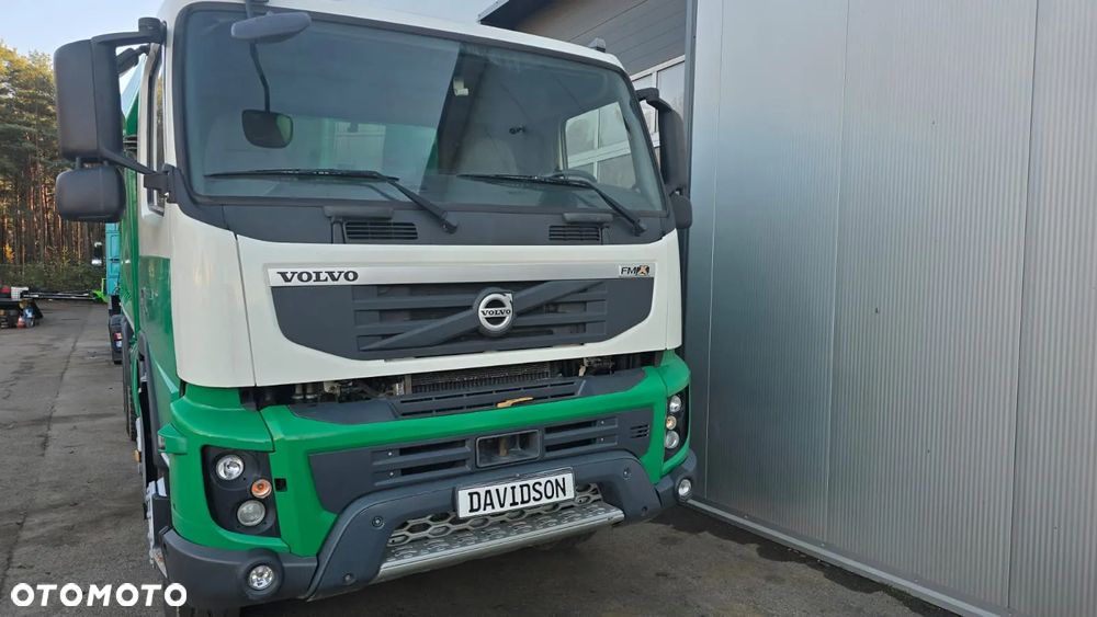 Volvo FM 420 8x4 - 3