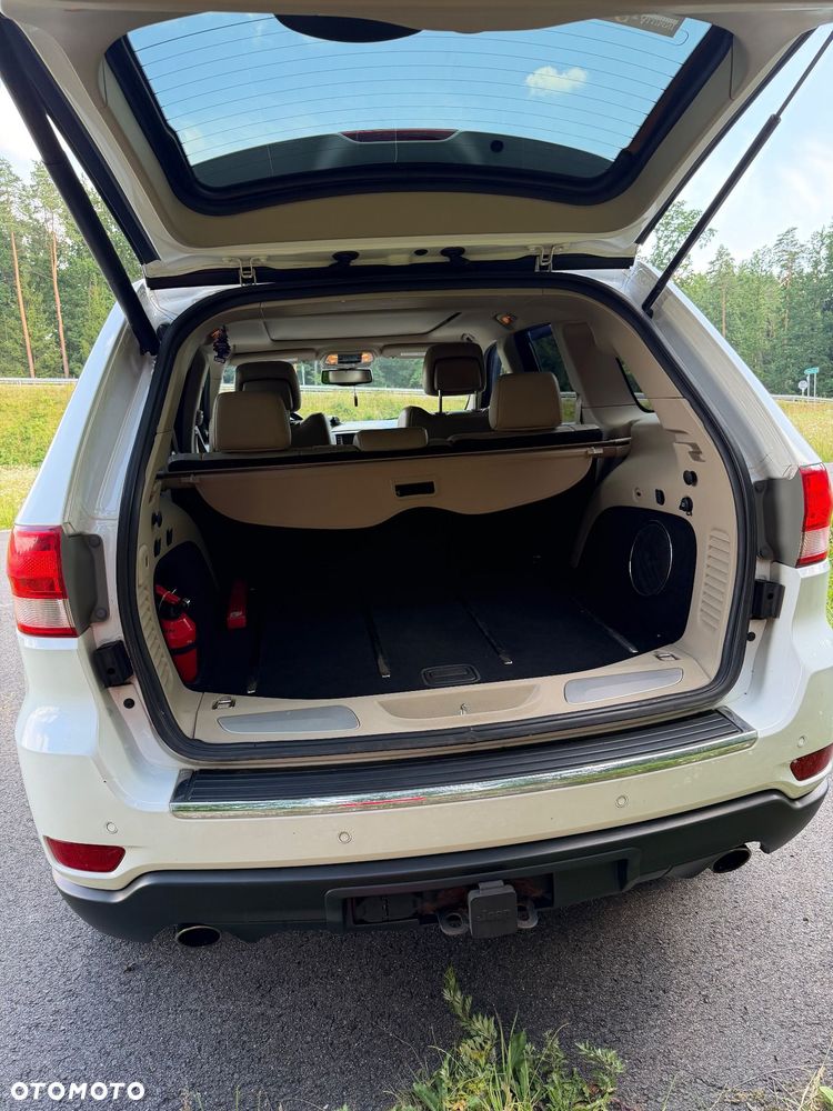 Jeep Grand Cherokee 5.7 V8 HEMI Overland - 11