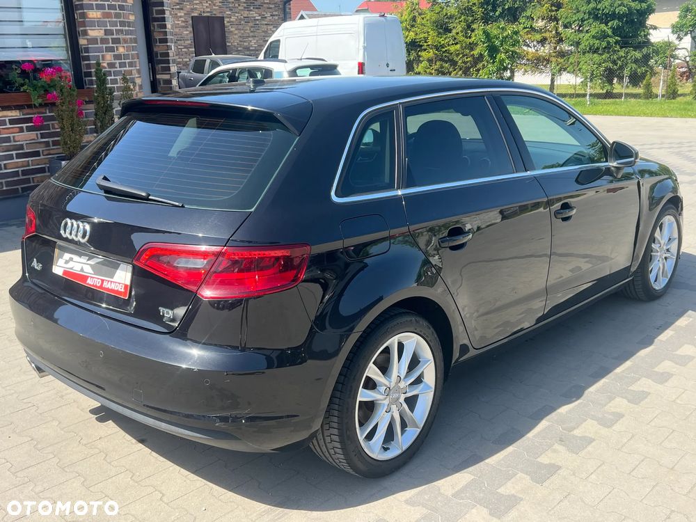 Audi A3 Sportback - 4