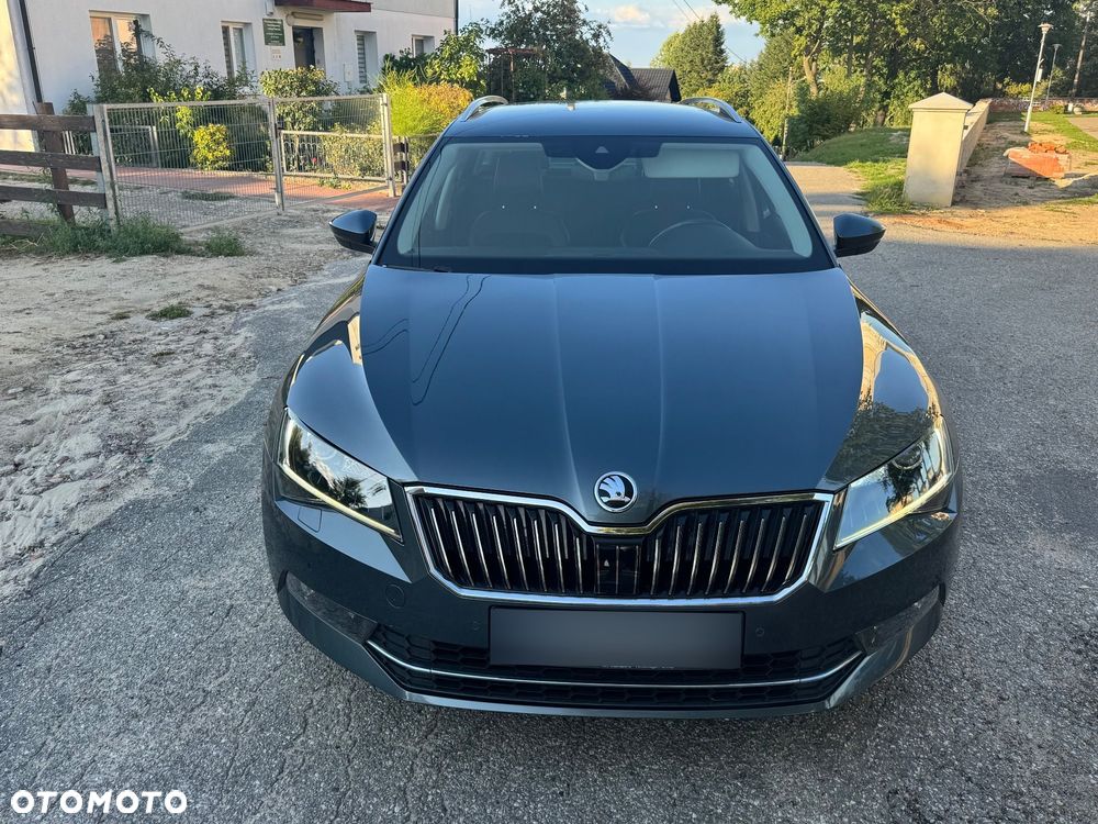 Skoda Superb 1.6 TDI DSG Ambition - 3