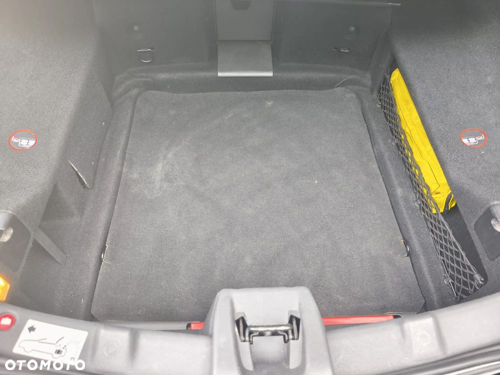 Opel Astra 1.8 Cosmo - 22