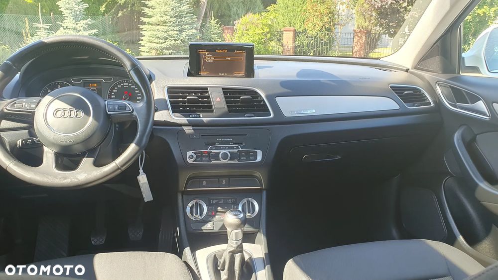 Audi Q3 2.0 TDI Quattro sport - 11