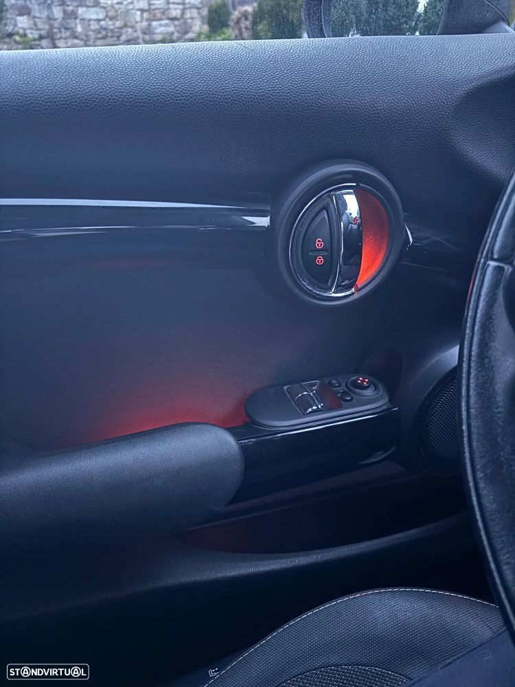 MINI 3 Portas One D Metropolitan - 16