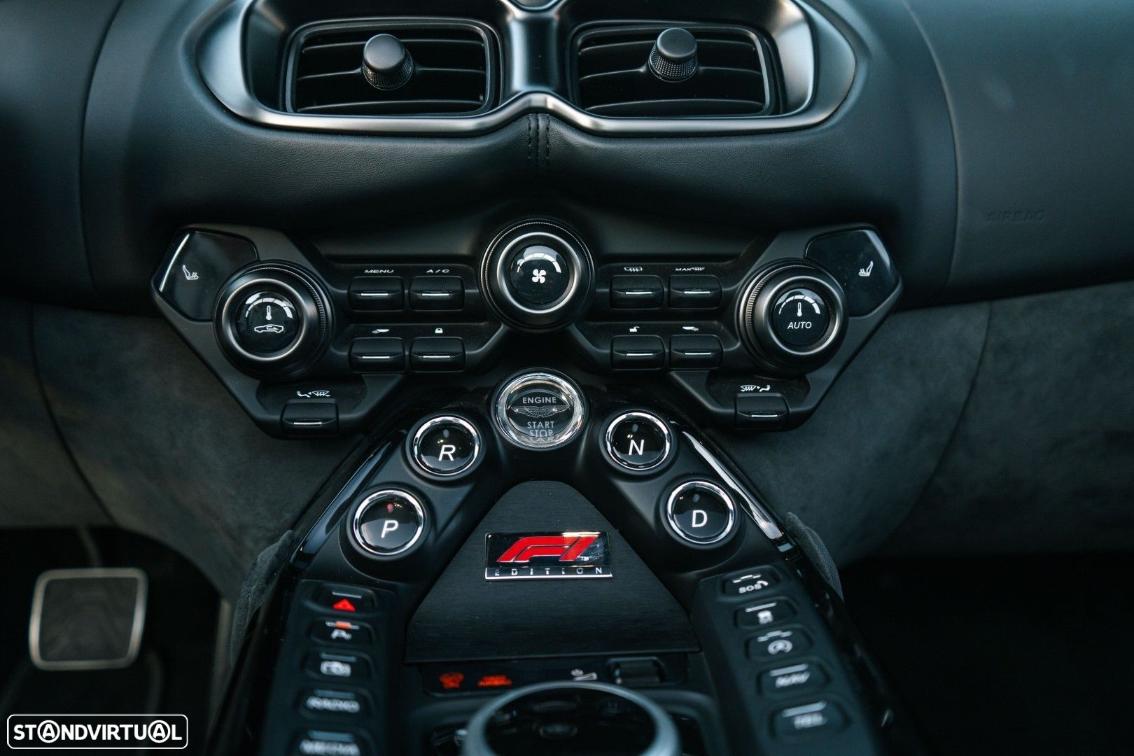 Aston Martin Vantage Roadster V8 F1 Edition - 16