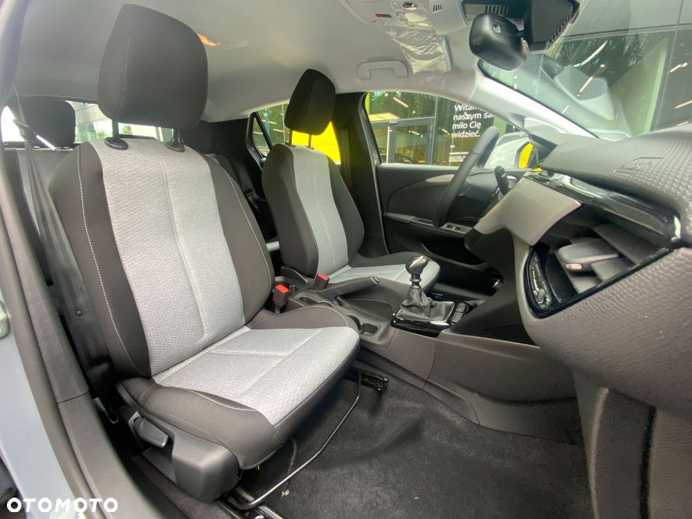 Opel Corsa 1.2 T Edition S&S - 10