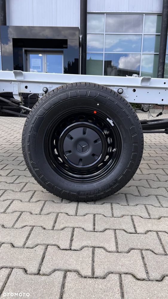 Mercedes-Benz Sprinter 319 CDI - 23