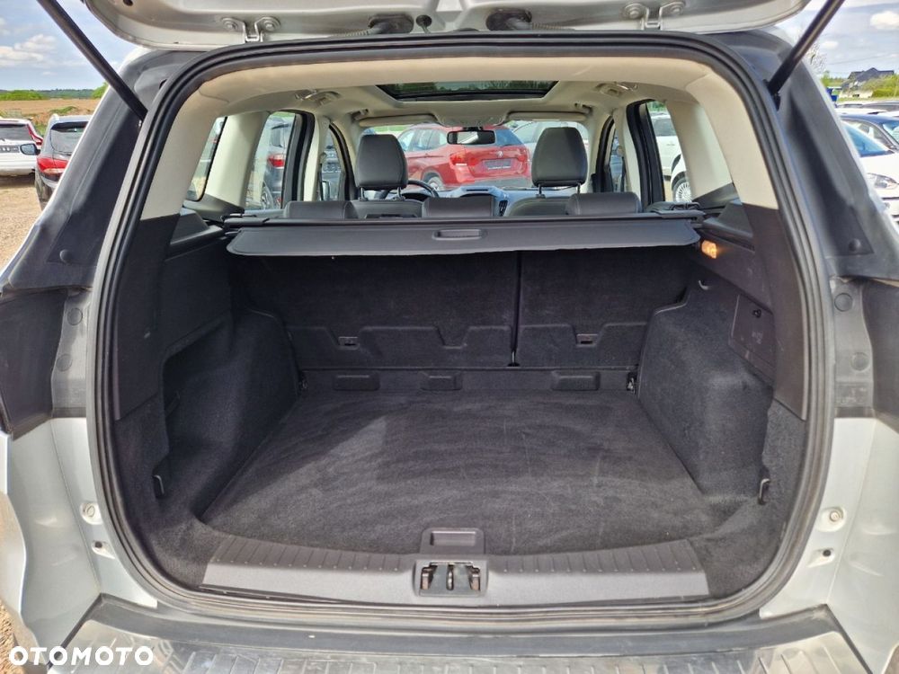 Ford Kuga 2.0 TDCi 4x4 Titanium - 20