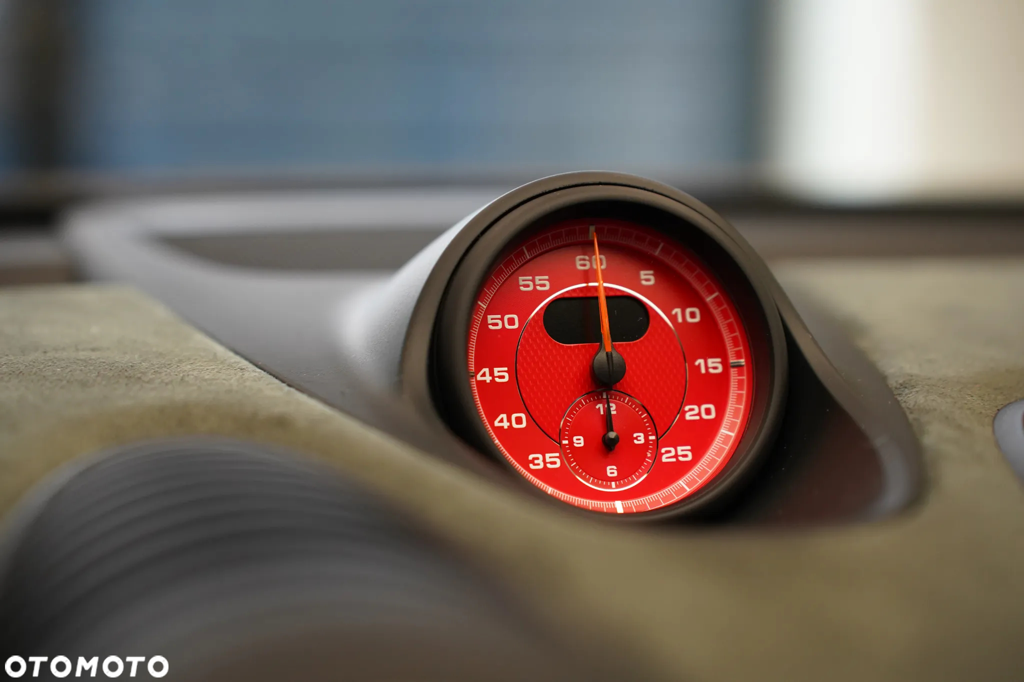 Porsche 718 Spyder - 13