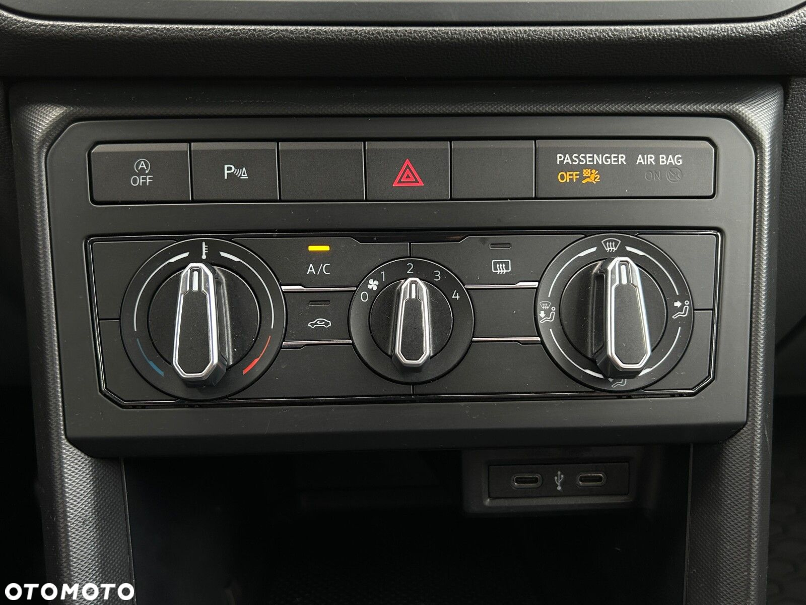 Volkswagen T-Cross 1.0 TSI - 26