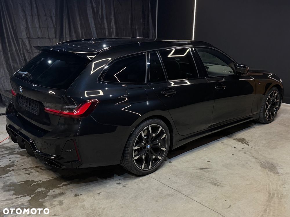 BMW Seria 3 330d xDrive mHEV M Sport - 16