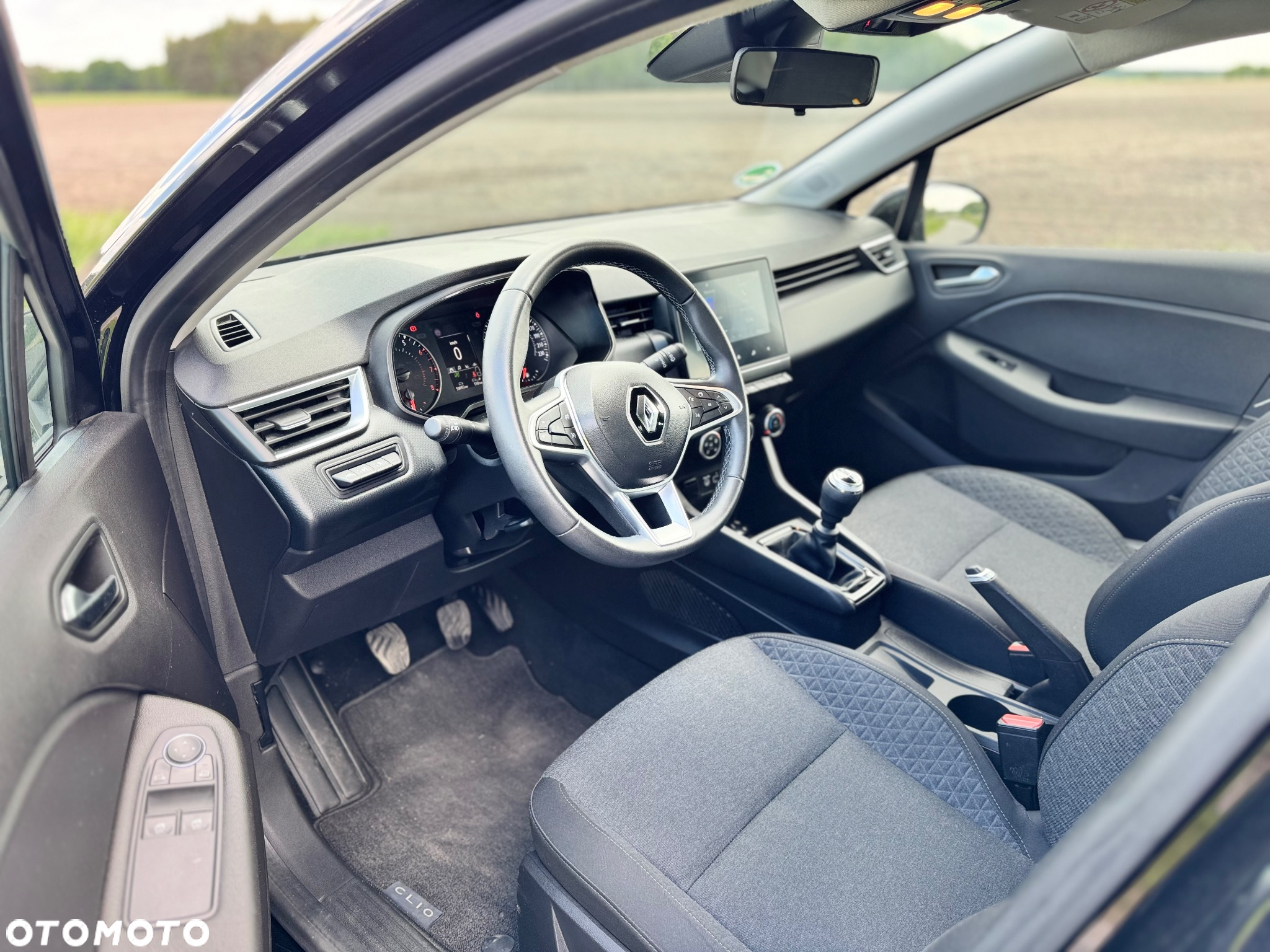 Renault Clio TCe 90 EVOLUTION - 15