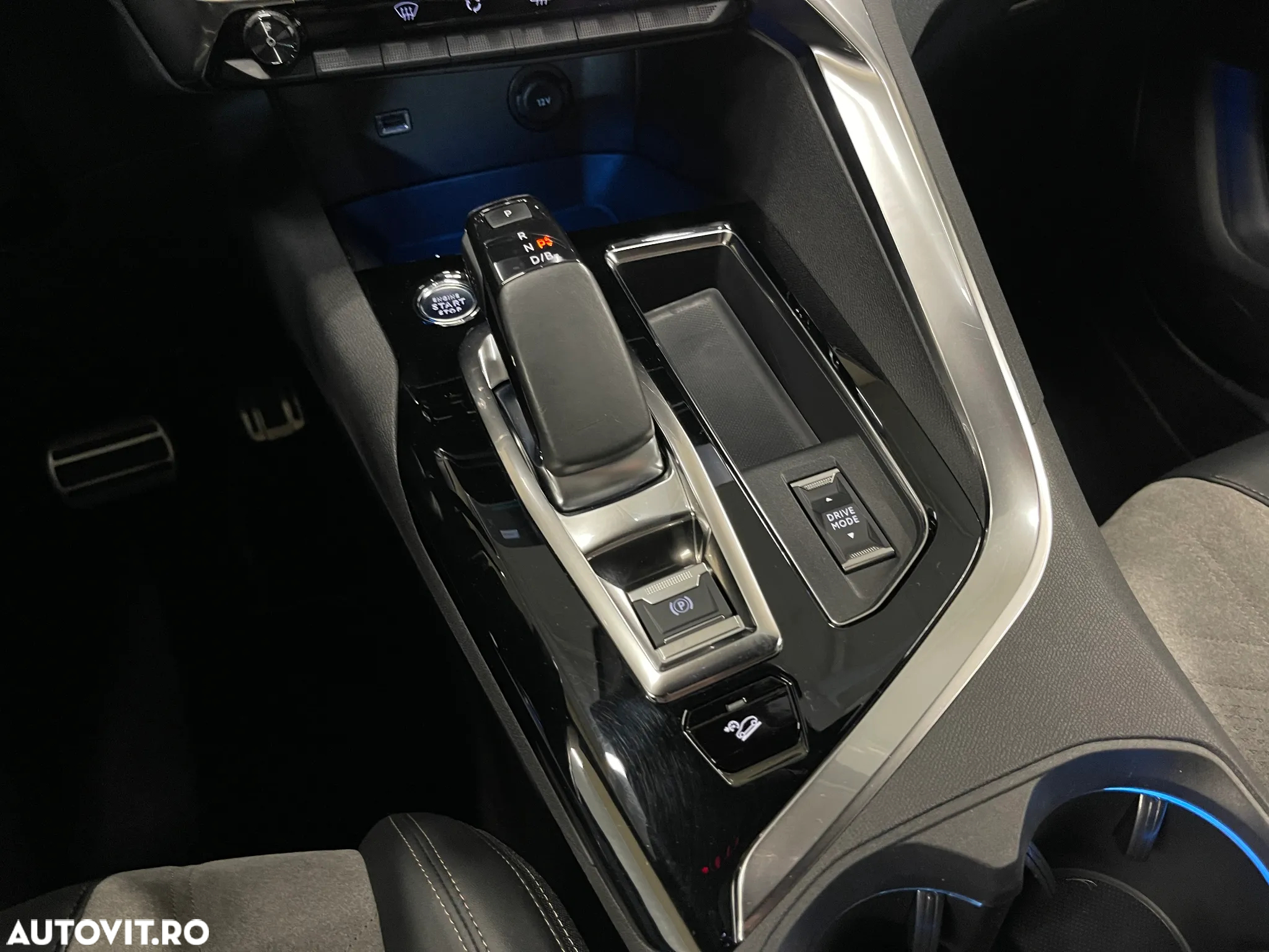 Peugeot 3008 - 25