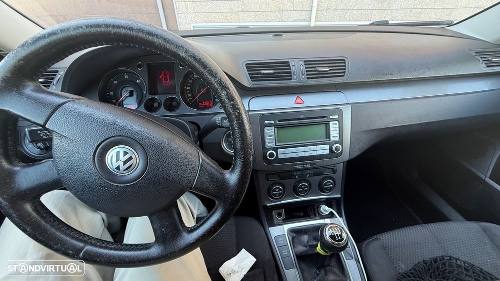 VW Passat Variant 1.9 TDi Confortline - 6