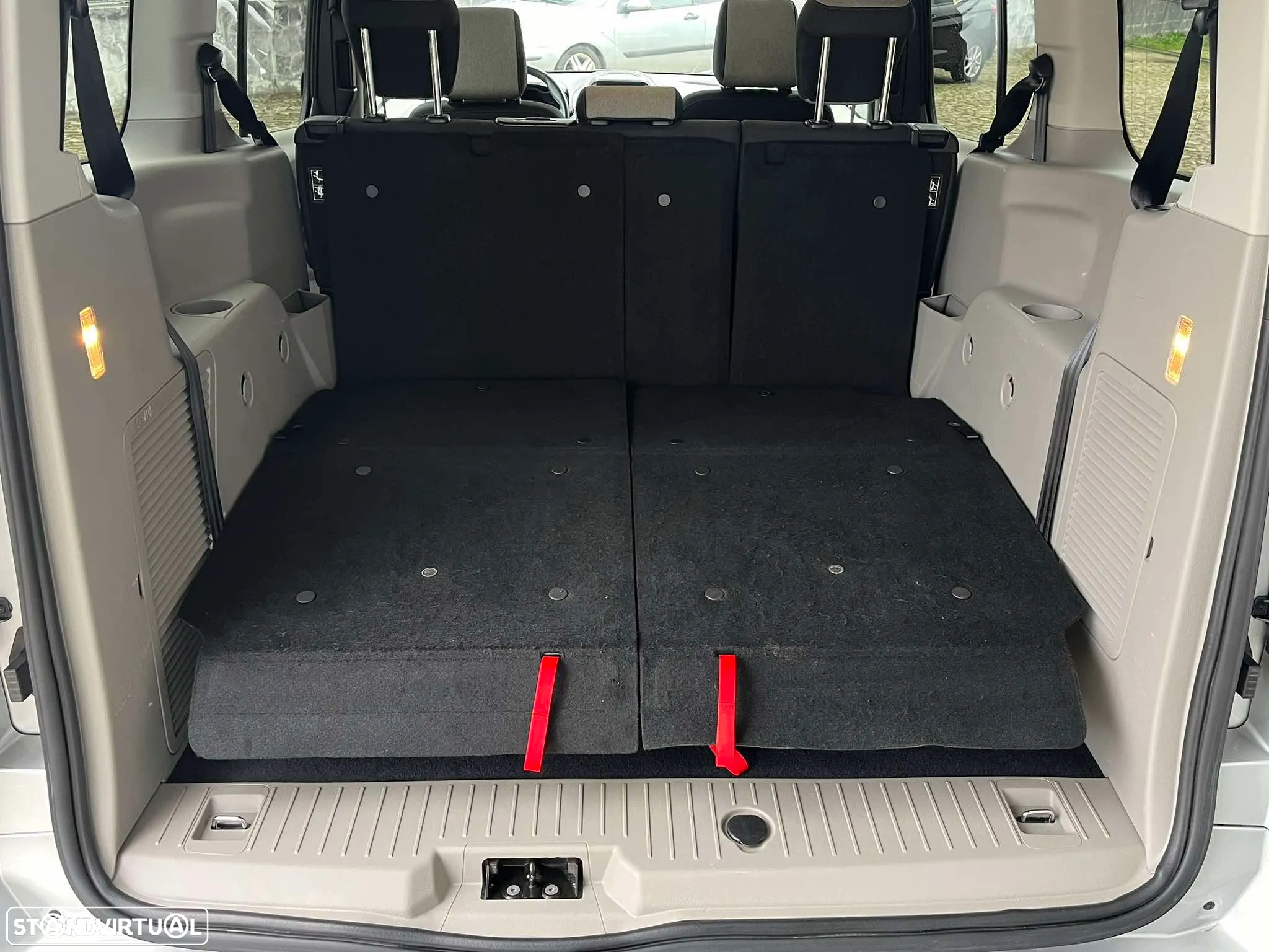 Ford Tourneo Connect Grand 1.5 TDCi Titanium - 49